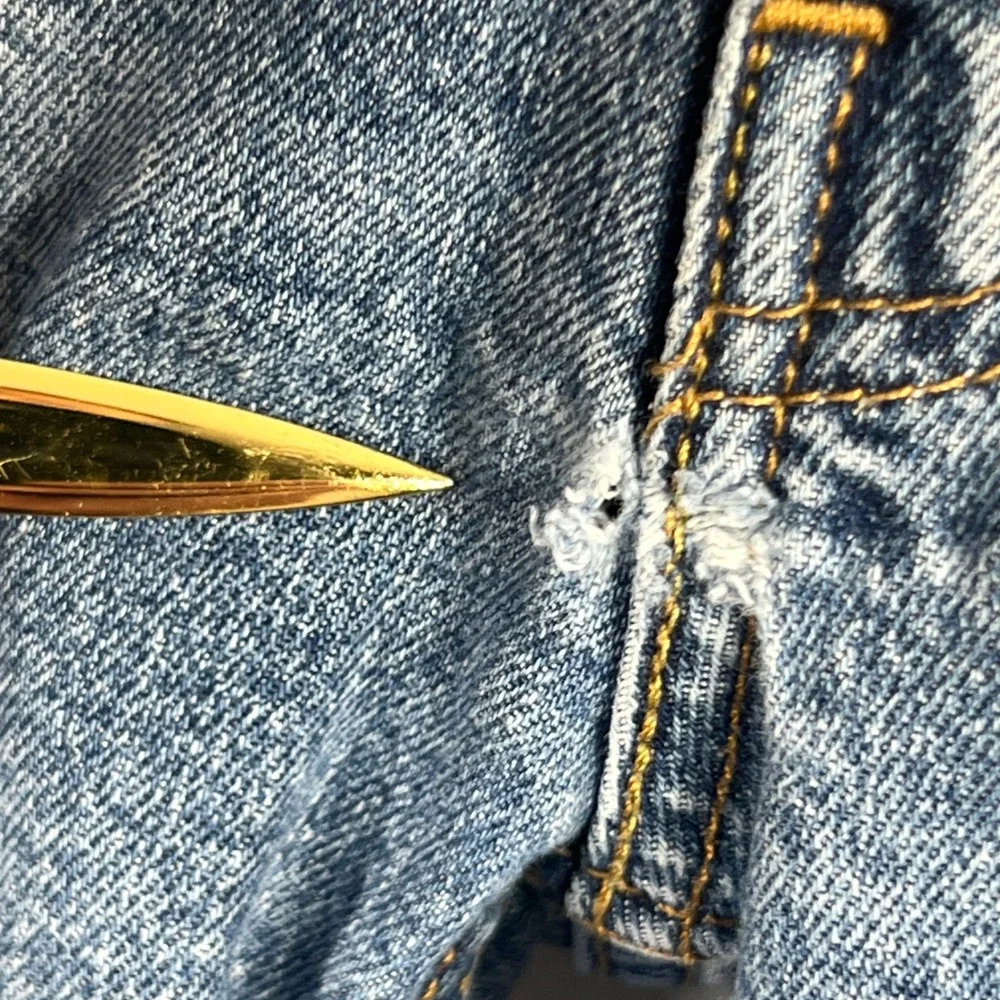Levi Strauss 514 Straight Fit Jeans Mens‎ W32 L32 Medium Wash Denim Distressed